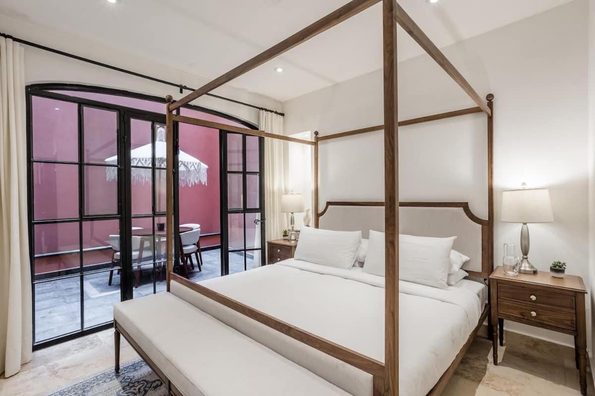 Luxury Apartments In Centro San Miguel De Allende With Rooftop & Jacuzzi Exterior photo